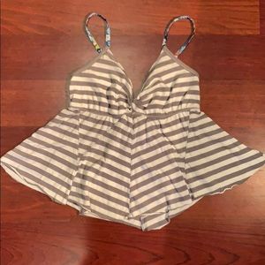 Slight Crop Babydoll/Peplum Top